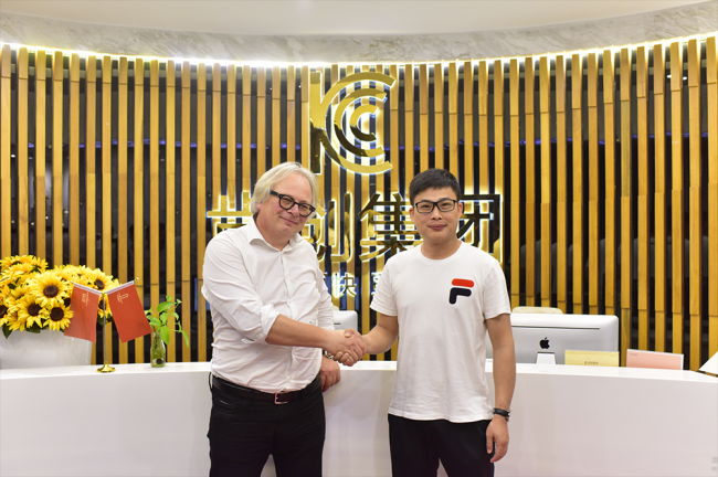 欧洲大师级高端轻奢家具 卫诗理定义现代家居新主张”